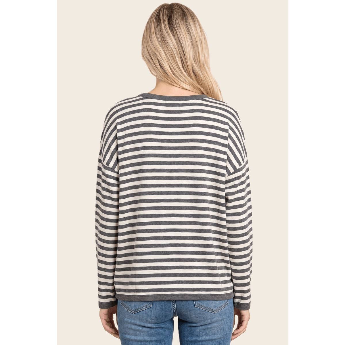 KEYHOLE BUTTON STRIPED TOP