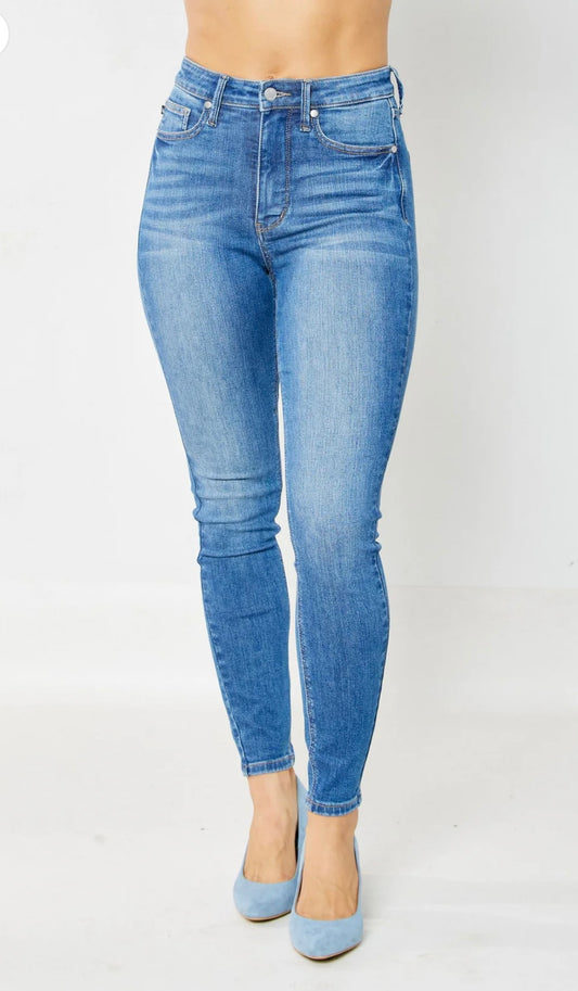 Judy Blue High Waist Tummy Control Classic Skinny Jeans  JB88799MD