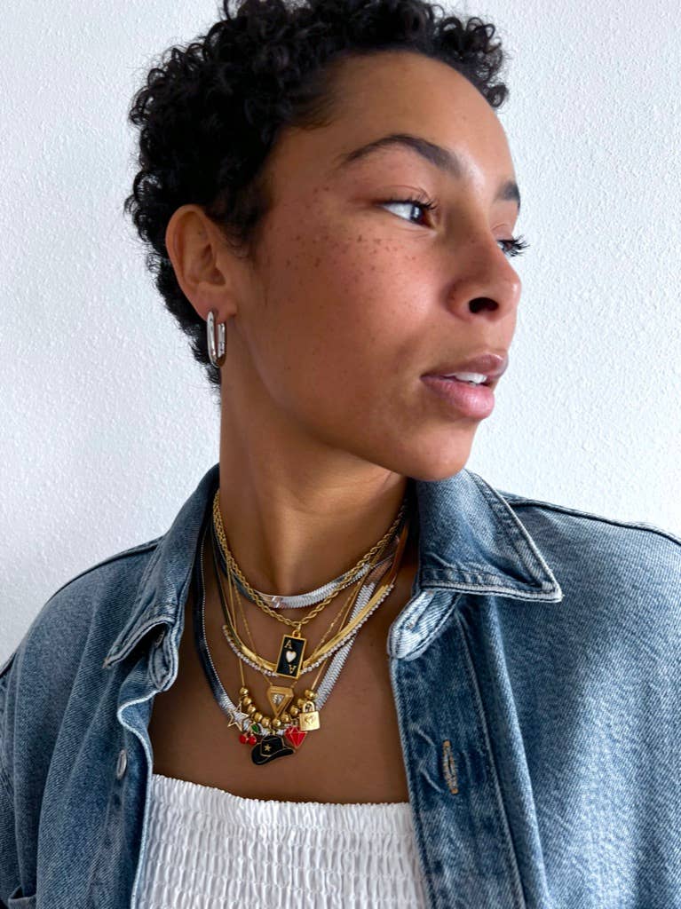 Eira Oval Hoop Earrings || Silver