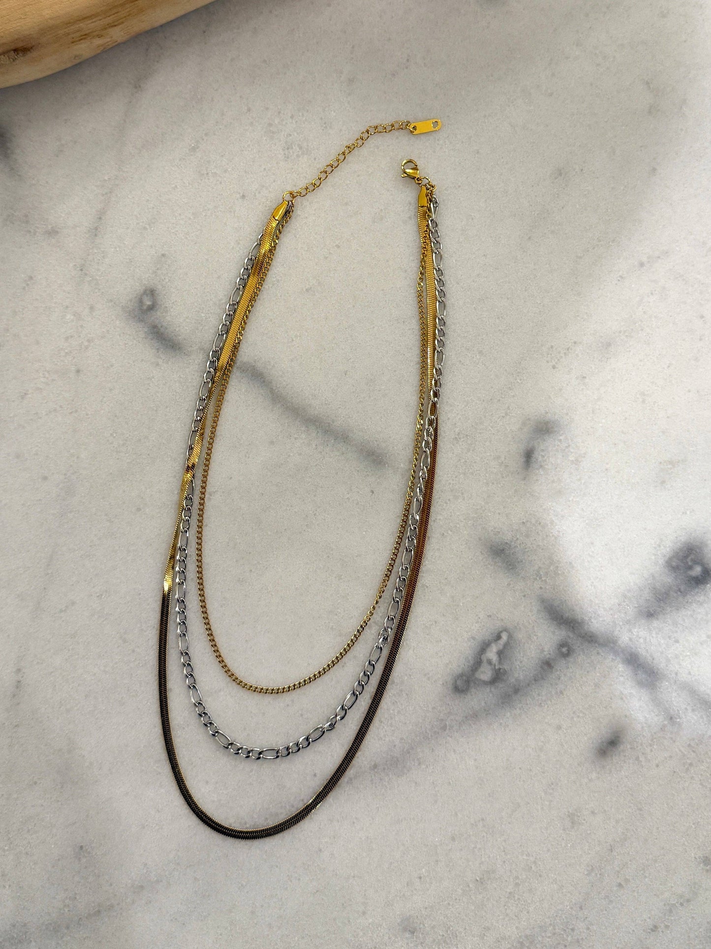 TWO TONED LAYERED NECKLACE