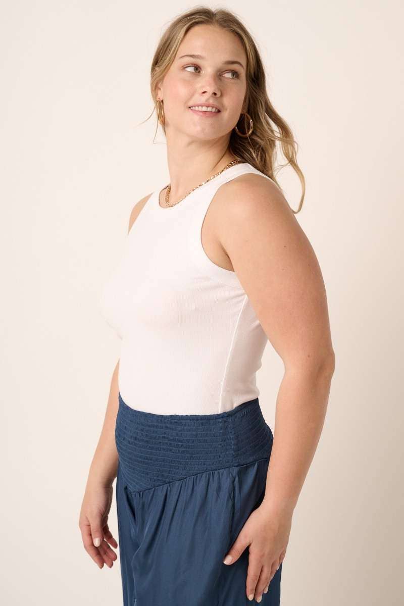 PLUS RIB KNIT ROUND NECK TANK