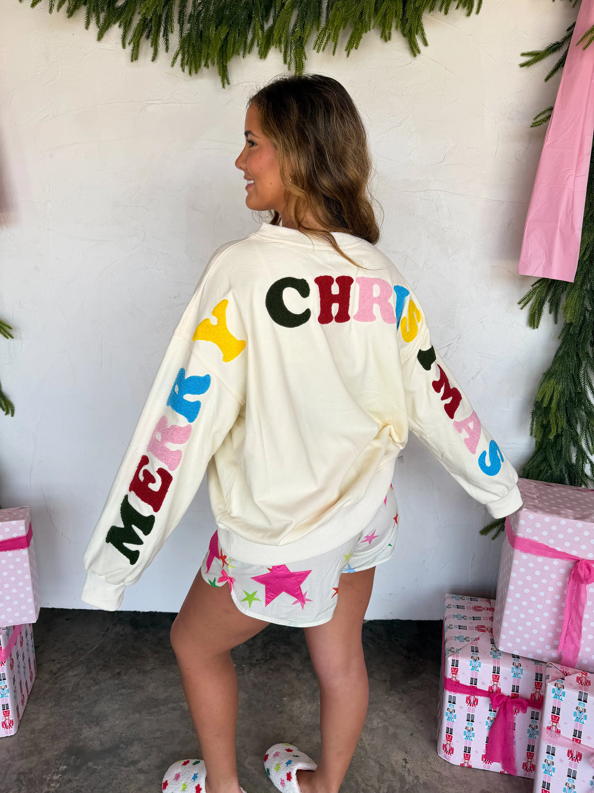 MERRY MESSAGE SWEATSHIRT