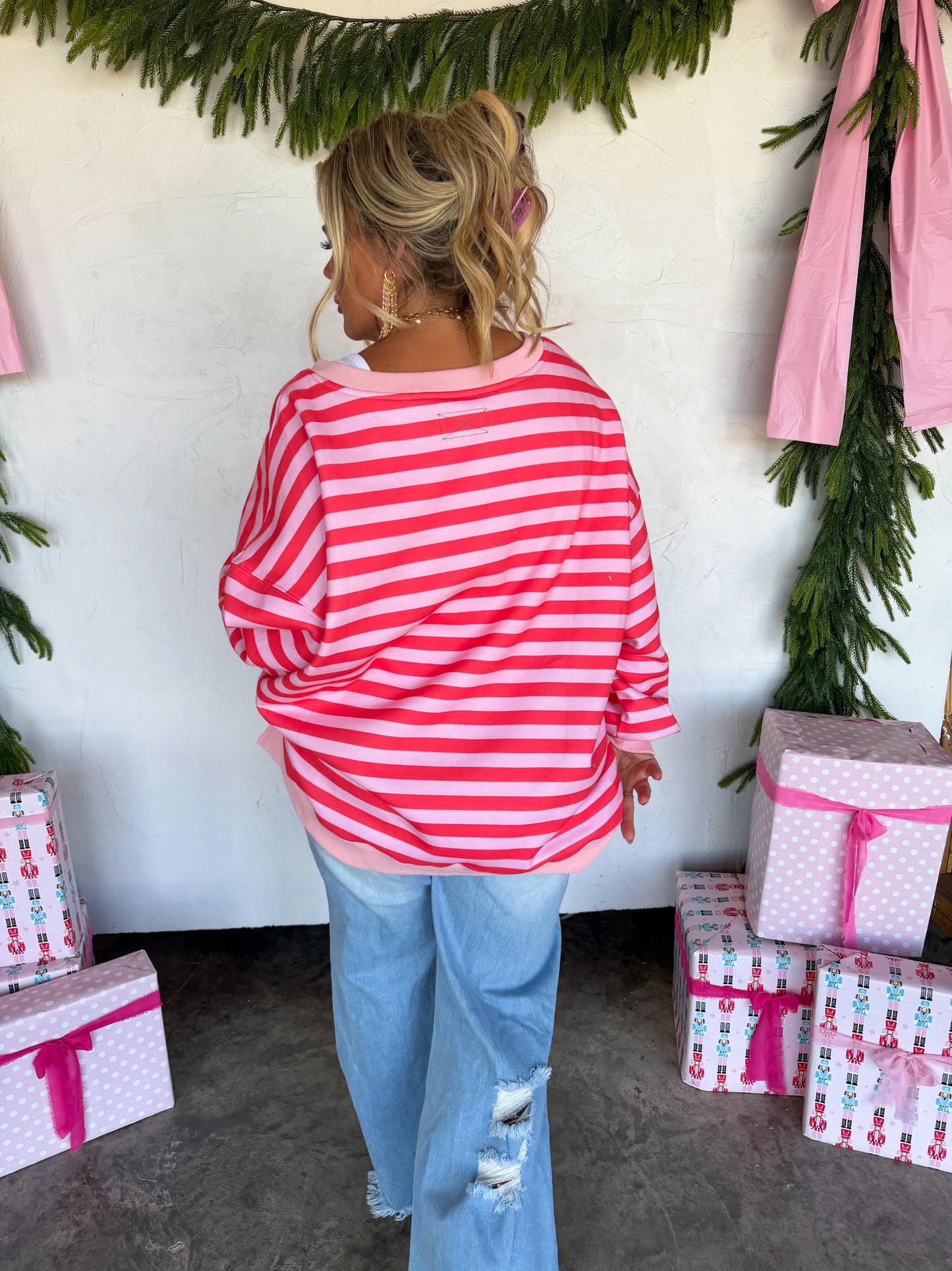 -PREORDER- JOLLY & MERRY OVERSIZED PULLOVER
