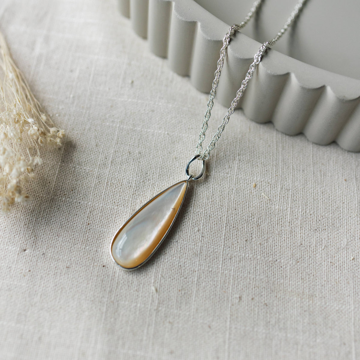Alara Necklace-Mother of Pearl